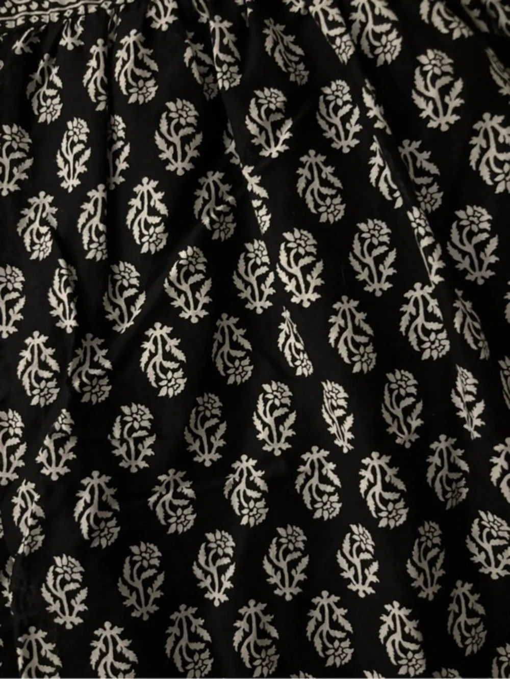 Chaps Tiered Paisley Skirt Women’s Size 14 Black and White Pattern